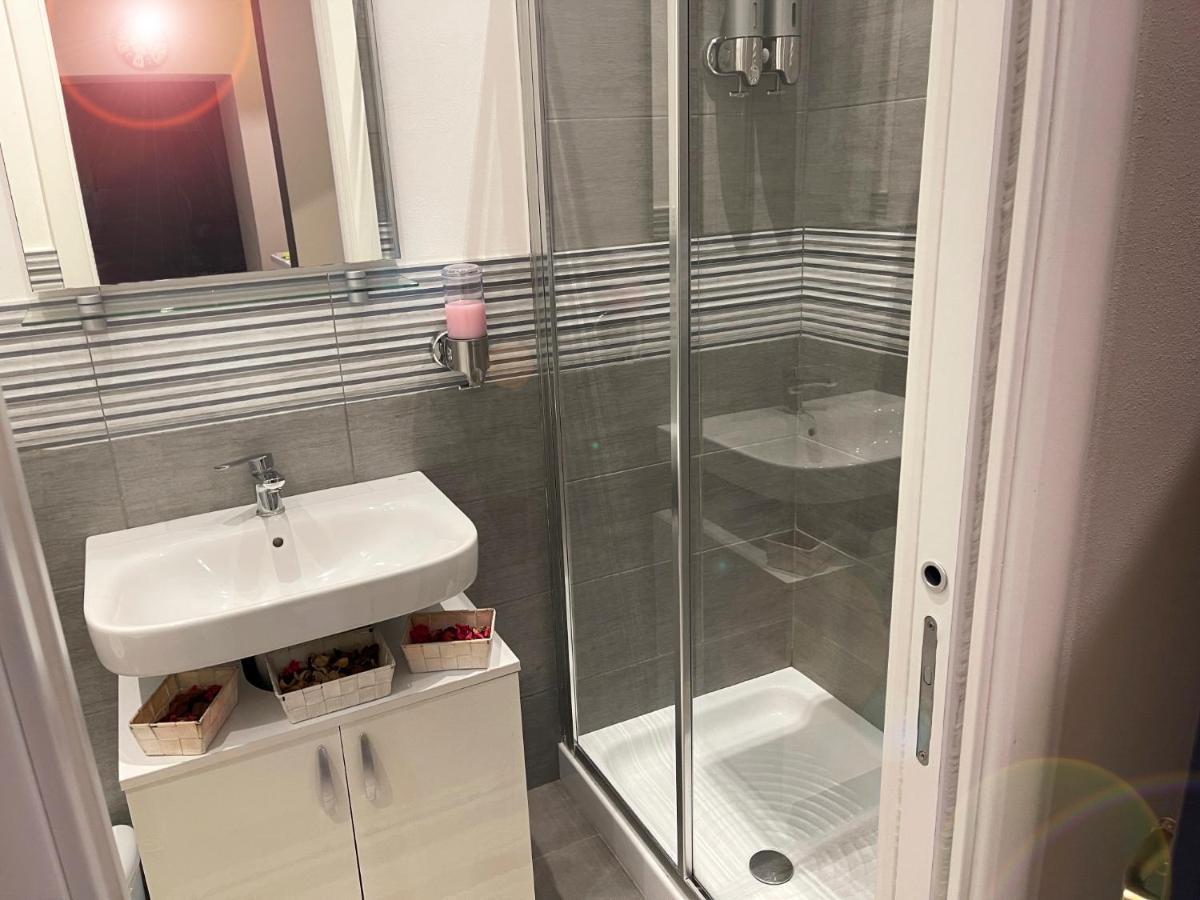 Portamedina House Apartment Naples Luaran gambar